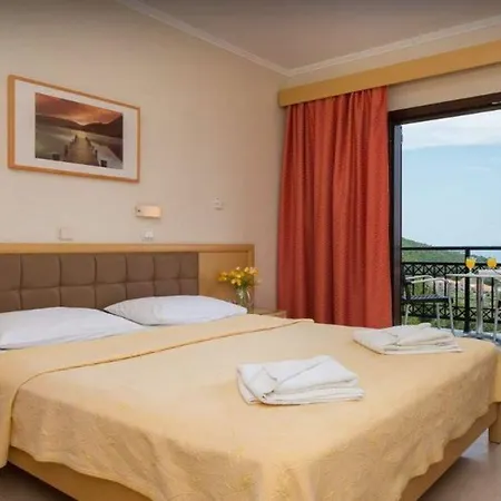 Natassa Hotel 2*