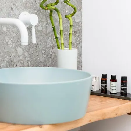 Natassa Скала-Рахониу